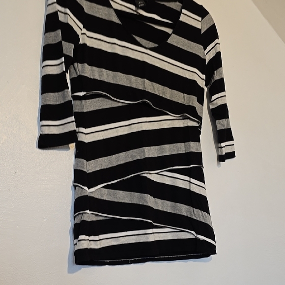 White House Black Market Black and White Striped Top Quarter Sleeve - Picture 7 of 12